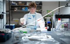 Учени откриха начин да рециклират литиеви батерии за минути и без вреда за околната среда