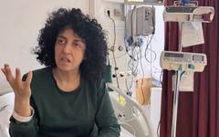 Нобеловият лауреат Наргес Мохамади се нуждае от дълго лечение след припадък в затвора