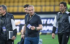 Илиан Илиев след тежката загуба: Мислено играчите бяха вече на баража