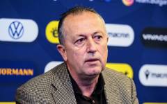 Фурнаджиев с коментар за новото правило на БФC и сменените съдии за ЦСКА - Лудогорец