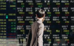 Как няколко компании от Южна Корея и Тайван превзеха борсите и не спират дотук