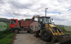 Десет камиона отпадъци са извозени от незаконно сметище край сливенското село Чинтулово