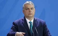 Защо загубата на Орбан нанесе удар на крайнодесните в Европа, но им показа и посоката