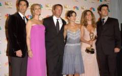 Лиса Кудроу разкри, че всеки от главните актьори в Приятели печели по 20 милиона долара годишно