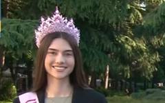 Победителката в конкурса "Царица роза": Това не е просто корона, а чест и отговорност