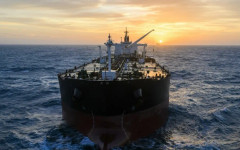 Цените на петрола се повишават заради застоя в преговорите между САЩ и Иран и ограниченията в Ормузкия проток