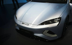 Следващата е-суперкола на BYD ще спира погледите най-напред по европейските пътища