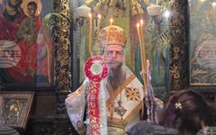 Поклонението пред Бог трябва да бъде с дух и истина, каза Неврокопският митрополит Серафим в храма "Въведение Богородично" в Благоевград