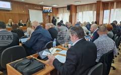 Общинският съвет в Шумен реши да се проведат обществени поръчки при неосигурено финансиране за обекти