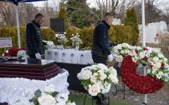 Как да се подготвим за опело или траурна церемония
