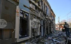 Двама души пострадаха в резултат на атака с дронове през деня в Одеса, съобщи областният управител