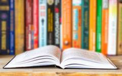 Много книги, малки тиражи и спад на читатели. Странните цифри между кориците