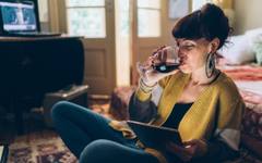 Може ли пиенето на алкохол да причини хипогликемия?