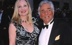 Дъщерята на Коломбо се самоуби