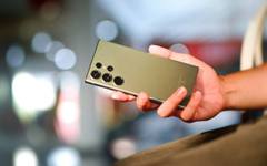 OpenAI се прицелва в смартфон пазара (и вашите данни) със свой мобилен чип