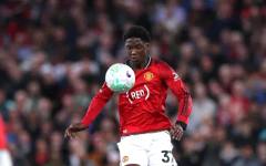 Коби Мейно подписа нов дългосрочен договор с Манчестър Юнайтед