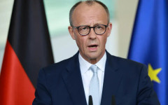 Мерц е на дъното в класацията за популярност сред германските политици