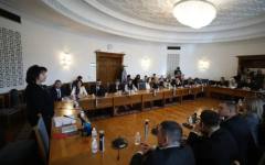 Правната комисия в парламента прие на първо четене и трите законопроекта за изменения в Закона за съдебната власт