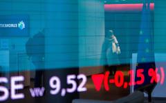 Европейските фондови борси потъват в сянката на инфлацията и кризата във Великобритания