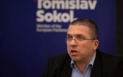 Евродепутат призова за "санитарен коридор около Сърбия". Белград дестабилизира региона