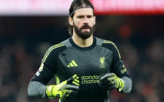 Ливърпул всъщност иска да задържи Алисон, но може да е твърде късно