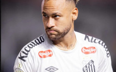 От Сантос издирват голямата си звезда