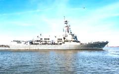 Трети разрушител на ВМС на САЩ влезе в Персийския залив
