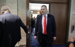 Колко струва на НСО на охраната Пеевски: Съдът решава дали информацията да бъде огласена