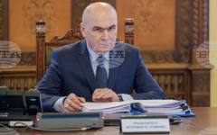 Ако вотът на недоверие мине, основната възможност на НЛП е да остане в правителството без СДП, каза румънският премиер Илие Боложан