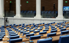 Местата в парламента: Кой къде ще седи в пленарната зала