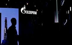 Руските енергийни гиганти "Лукойл" и "Газпром" отчетоха милиардни печалби