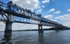 Трафикът на всички гранични преходи и пунктове е нормален, на прехода Русе - Гюргево има ремонтни дейности в българския участък от мостовото съоръжение