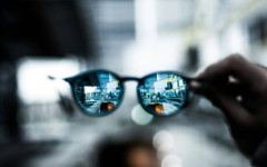 Apple тества четири дизайна за предстоящите си смарт очила