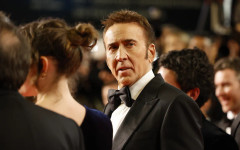 Никълъс Кейдж и Пъркинс правят нов филм от вселената на "Дългокраки"