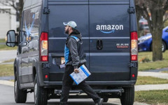 Смърт в склад на Amazon: Всеки е заменим