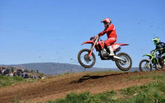 Над 160 състезатели от четири държави се събират в Благоевград за Републикански шампионат по мотокрос и "Гранд при Благоевград 2026"