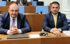 "Възраждане" със сигнал за полицейски произвол в Средец: кой се опитва да спре референдума срещу изграждането на лагер за мигранти?