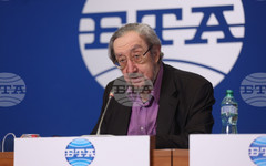 Три милиона души ще гласуват на предстоящите избори, пет формации влизат в парламента, една е на ръба, според проучване на Центъра за анализи и маркетинг