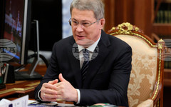 Регионалният ръководител на руската република Башкортостан заяви, че няколко украински дрона са били свалени над индустриална зона