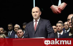 Радев: В неделя Пеевски, Борисов, Василев и Денков ще посрещат изборната загуба