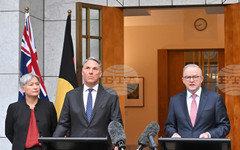 Австралия ще увеличи разходите си за отбрана до 3 процента от брутния вътрешен продукт, обяви правителството