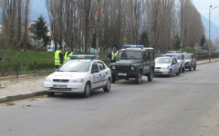 4500 евро и списъци с имена са открити при полицейски акции в Кюстендилско