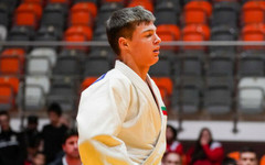 Двама българи в действие на първия ден от Европейското по джудо