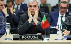 Португалия, за разлика от Испания, отхвърля идеята за отделна европейска армия
