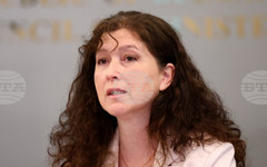 Общо 10 897 паравани за гласуване са предоставени на всички общини, съобщи Ваня Нушева от Координационния щаб за изборите