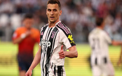 Сезонът за Милик в Ювентус най-вероятно приключи