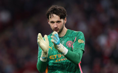 Астън Вила иска вратар на Манчестър Сити за заместник на Еми Мартинес