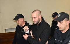 Съдът в Хасково екстрадира в Чехия американец, издирван за палеж