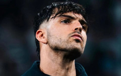 Проблемите на Раул Асенсио продължават с пълна сила. Под въпрос и за мача срещу Алавес