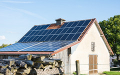 Срещу високите цени на петрола: Водещата икономика на Европа залага на слънцето